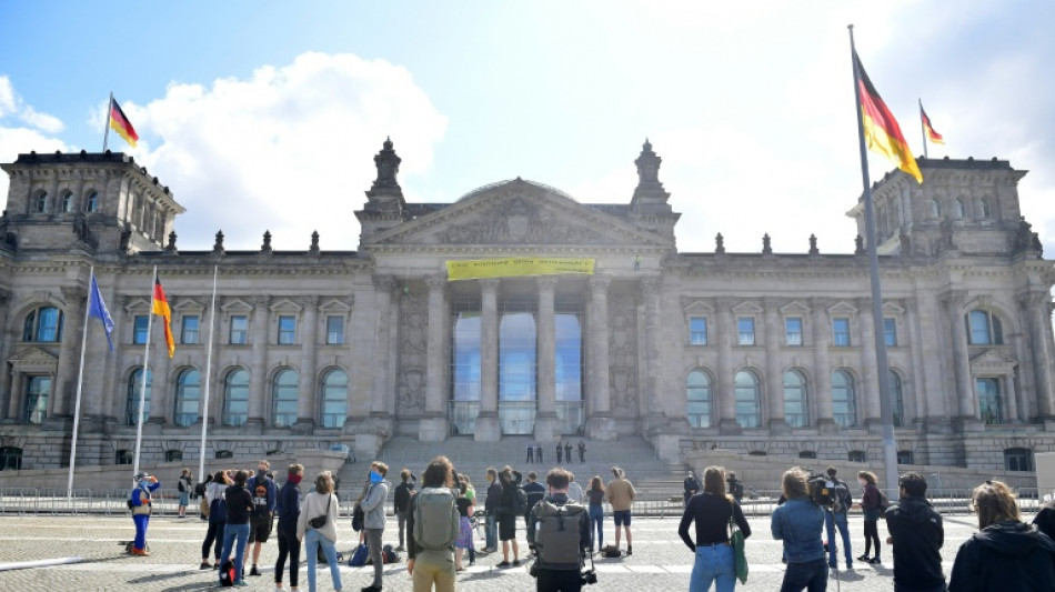 Bundestag debattiert kontrovers &uuml;ber umfassende Geheimdienst-Reform