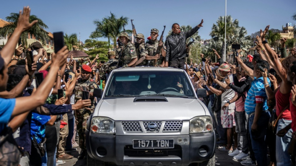 Madagascar army installs new chief, president denounces power grab